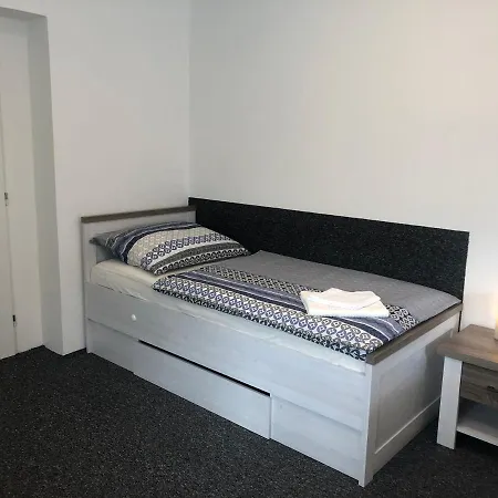 Apartman Centrum Apartment *